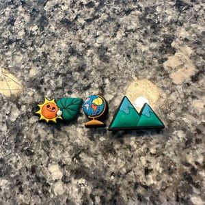 Crocs charms 3 pack guc